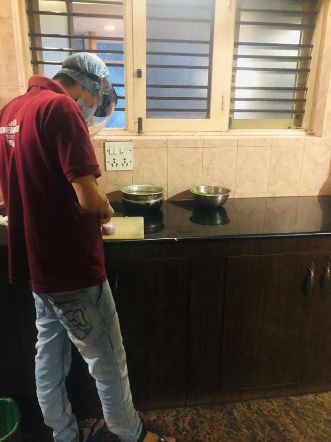 Ebenezer Suites Bangalore Bagian luar foto